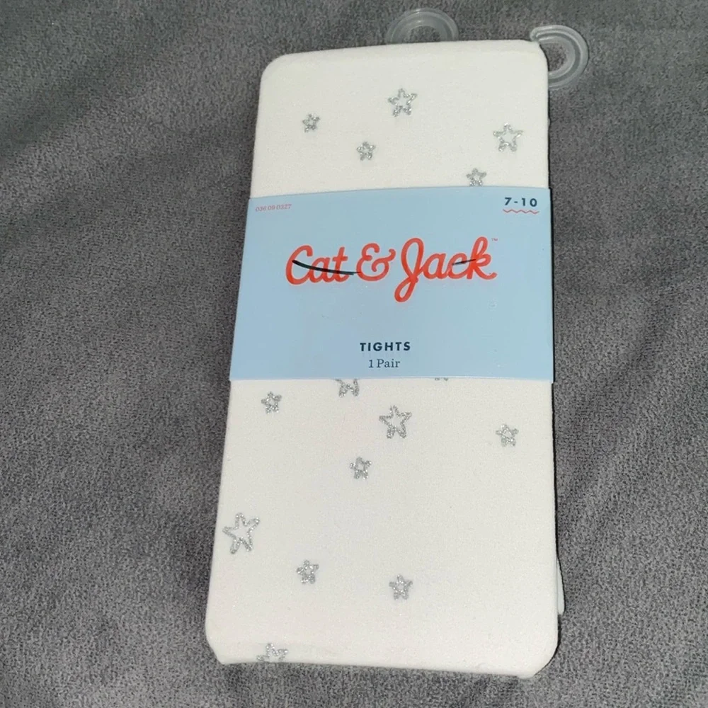 💜1 pair of Cat & Jack Footed tights white with silver stars size 7-10